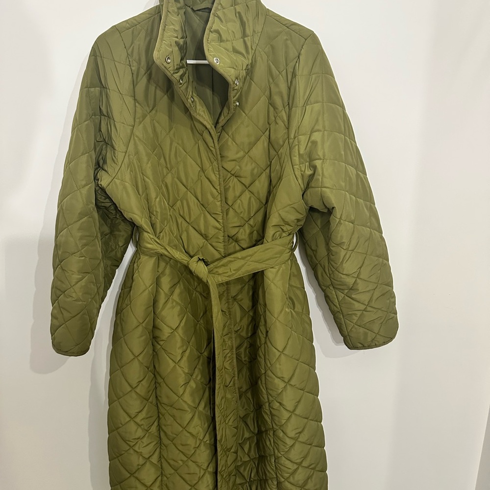 & Other Stories Long Green Quilted Coat - Picture 5 of 7